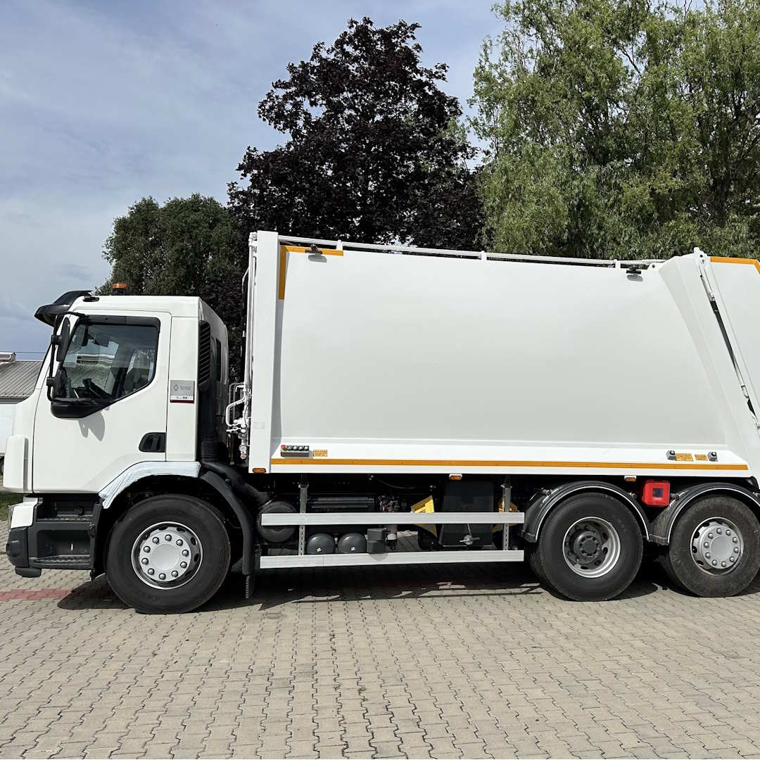 Renult alvázra épített Hidromak felépítmény - Kiskunhalas